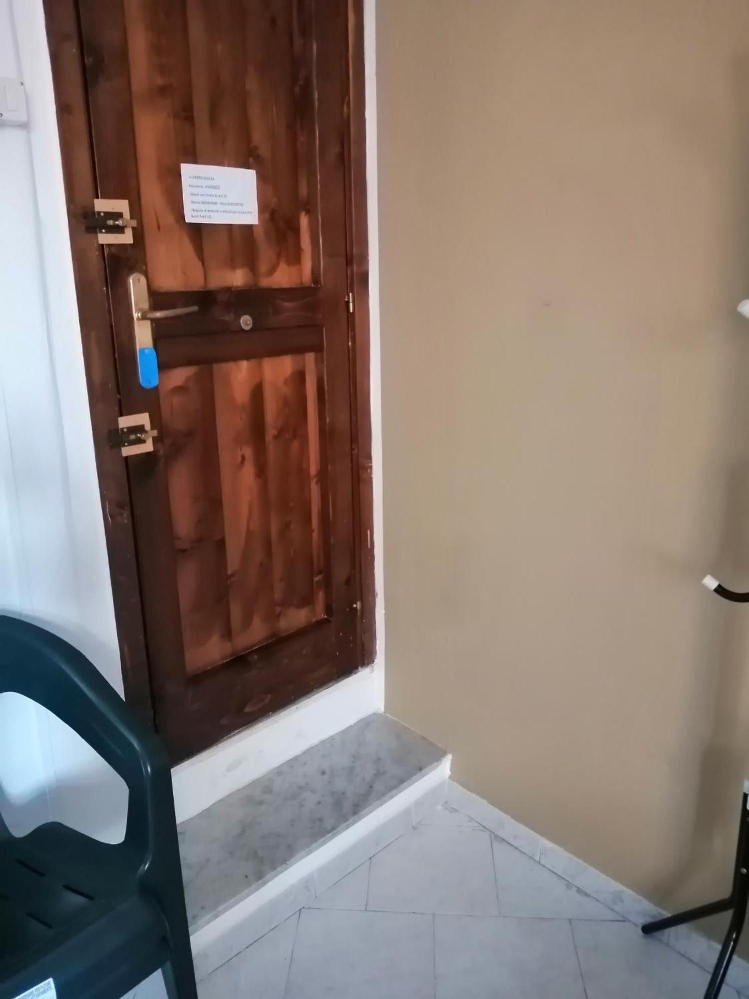 Room Holiday "Al Centro Storico" Palermo Eksteriør billede